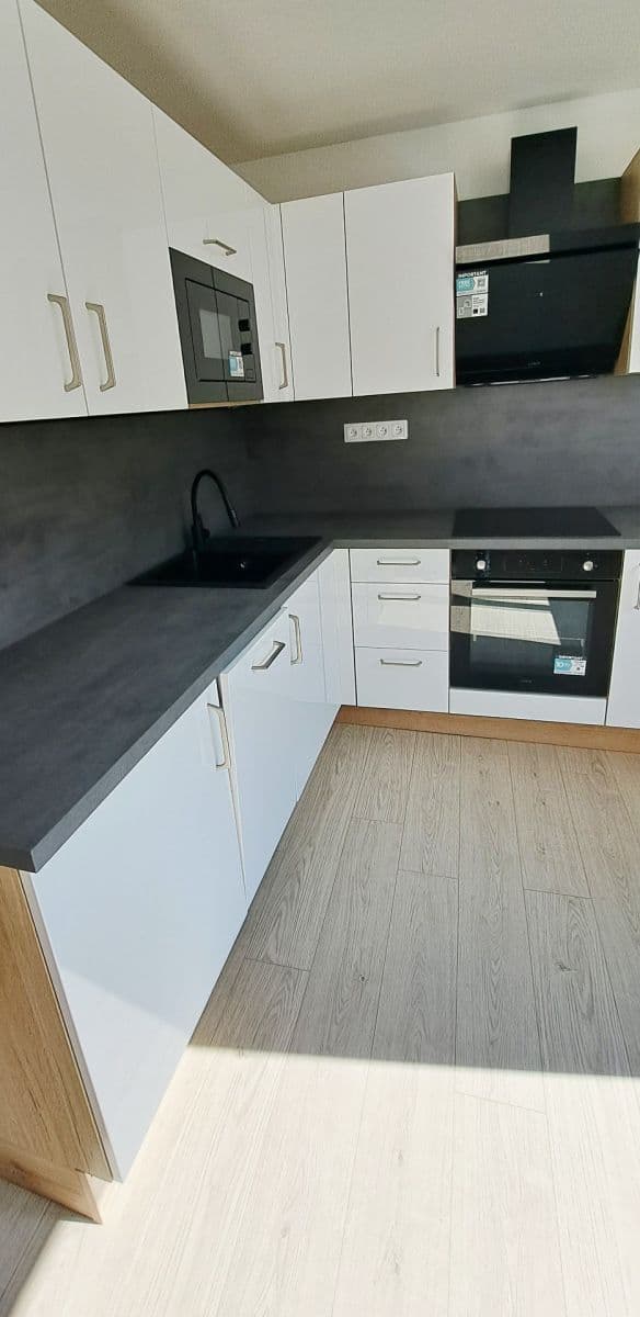 1 bedroom flat to rent, 50 m², Na Jíkalce, Plzeň, Plzeňský Region 1 bedroom flat to rent, 50 m², Na Jíkalce, Plzeň, Plzeňský Region