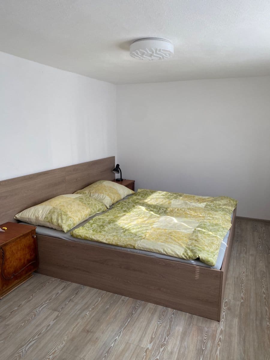 2 bedroom flat to rent, 56 m², H. Malířové, České Budějovice, Jihočeský Region 2 bedroom flat to rent, 56 m², H. Malířové, České Budějovice, Jihočeský Region