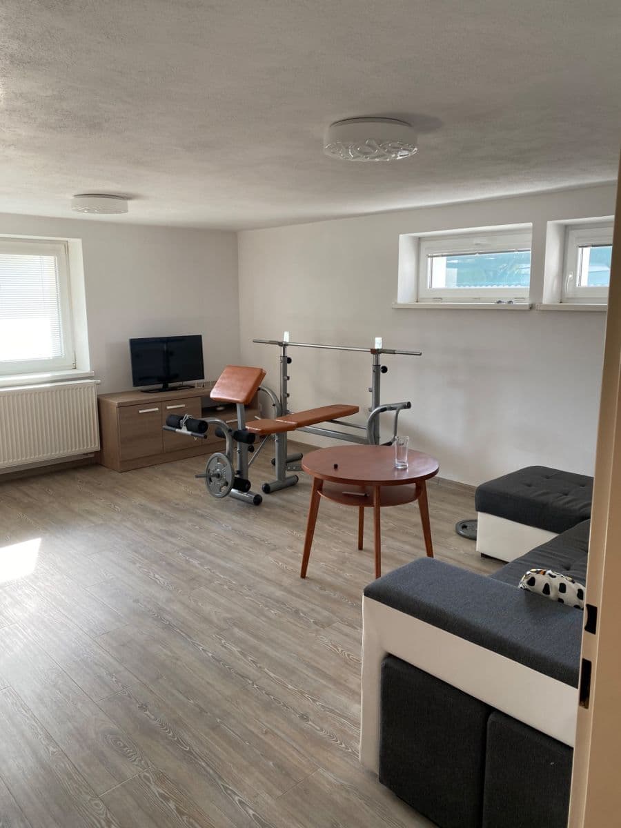 2 bedroom flat to rent, 56 m², H. Malířové, České Budějovice, Jihočeský Region 2 bedroom flat to rent, 56 m², H. Malířové, České Budějovice, Jihočeský Region