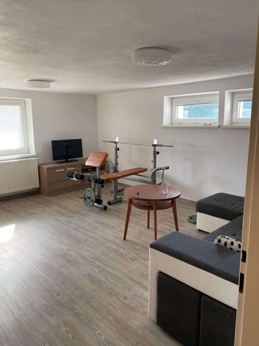 2 bedroom flat to rent, 56 m², H. Malířové, České Budějovice, Jihočeský Region 2 bedroom flat to rent, 56 m², H. Malířové, České Budějovice, Jihočeský Region