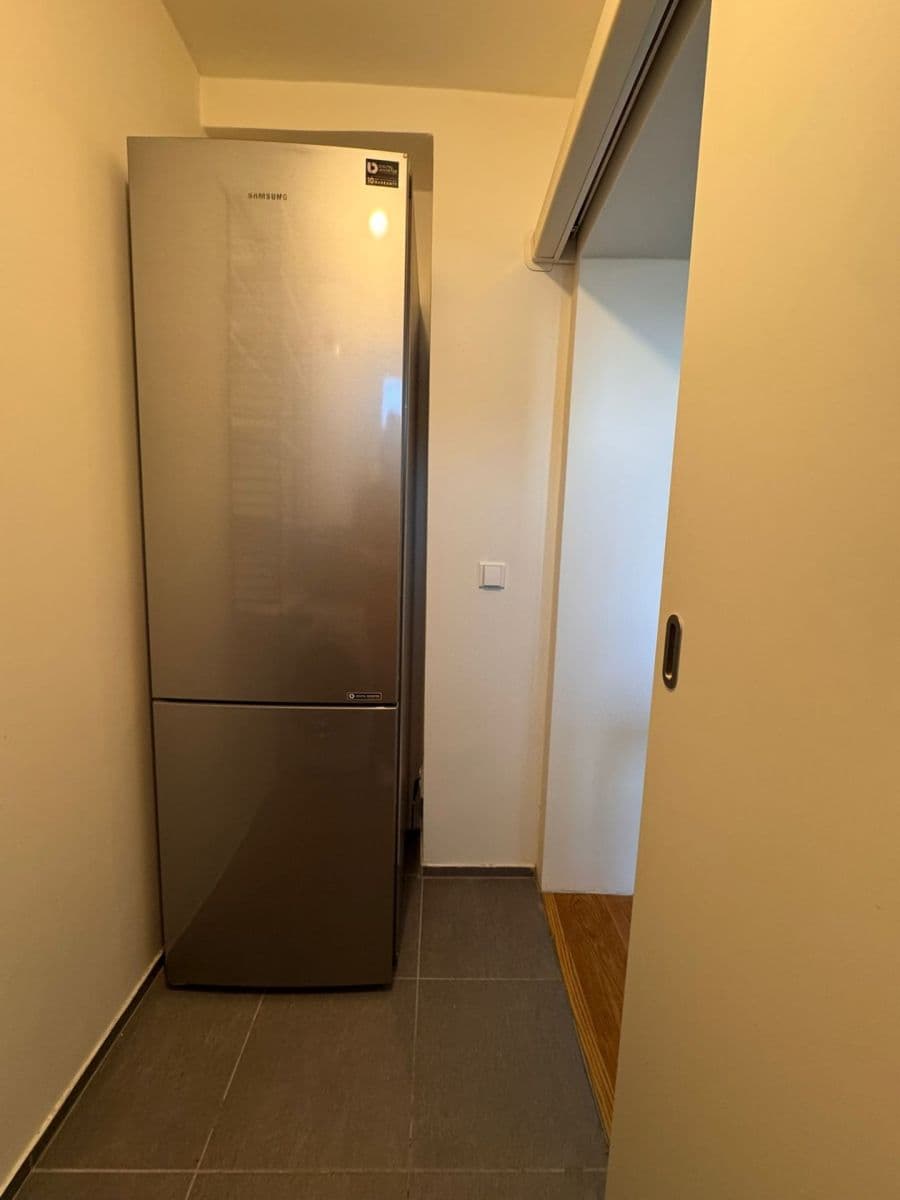 3 bedroom flat to rent, 75 m², Horní, Úžice, Středočeský Region 3 bedroom flat to rent, 75 m², Horní, Úžice, Středočeský Region