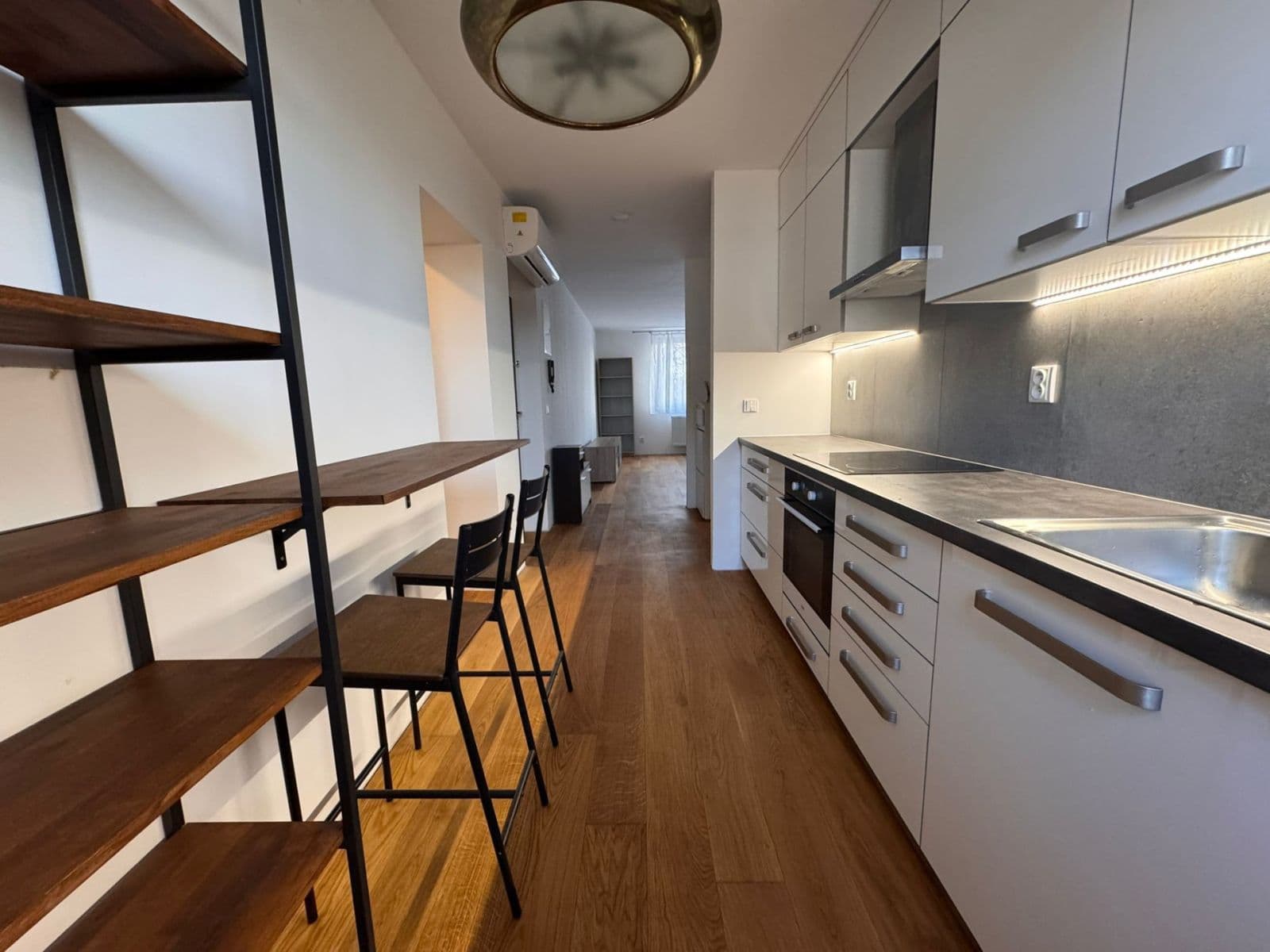 3 bedroom flat to rent, 75 m², Horní, Úžice, Středočeský Region 3 bedroom flat to rent, 75 m², Horní, Úžice, Středočeský Region