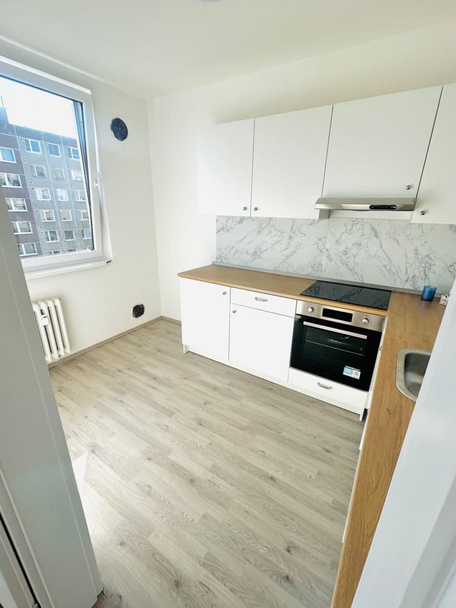 2 bedroom flat to rent, 46 m², Pražského, Prague, Prague 2 bedroom flat to rent, 46 m², Pražského, Prague, Prague