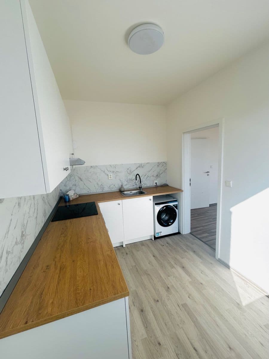 2 bedroom flat to rent, 46 m², Pražského, Prague, Prague 2 bedroom flat to rent, 46 m², Pražského, Prague, Prague