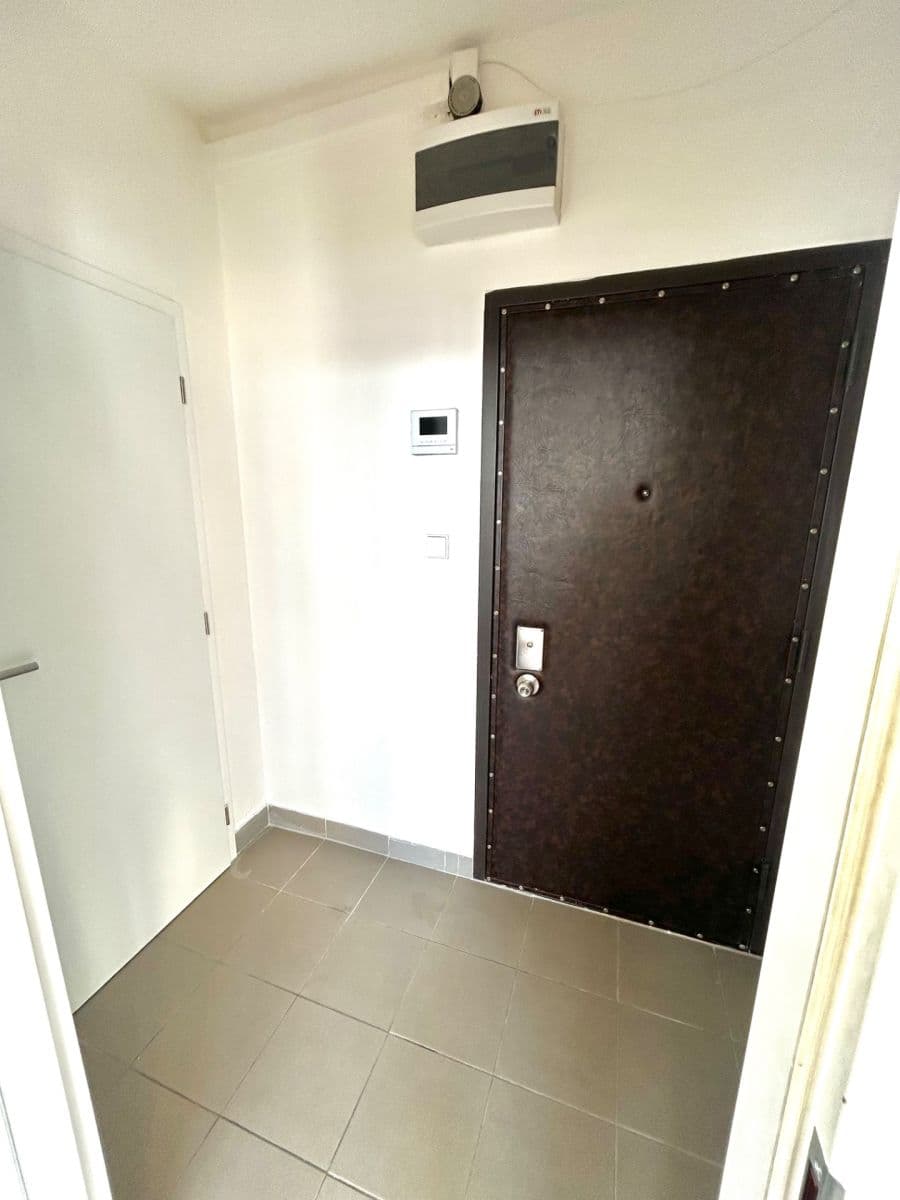 2 bedroom flat to rent, 46 m², Pražského, Prague, Prague 2 bedroom flat to rent, 46 m², Pražského, Prague, Prague