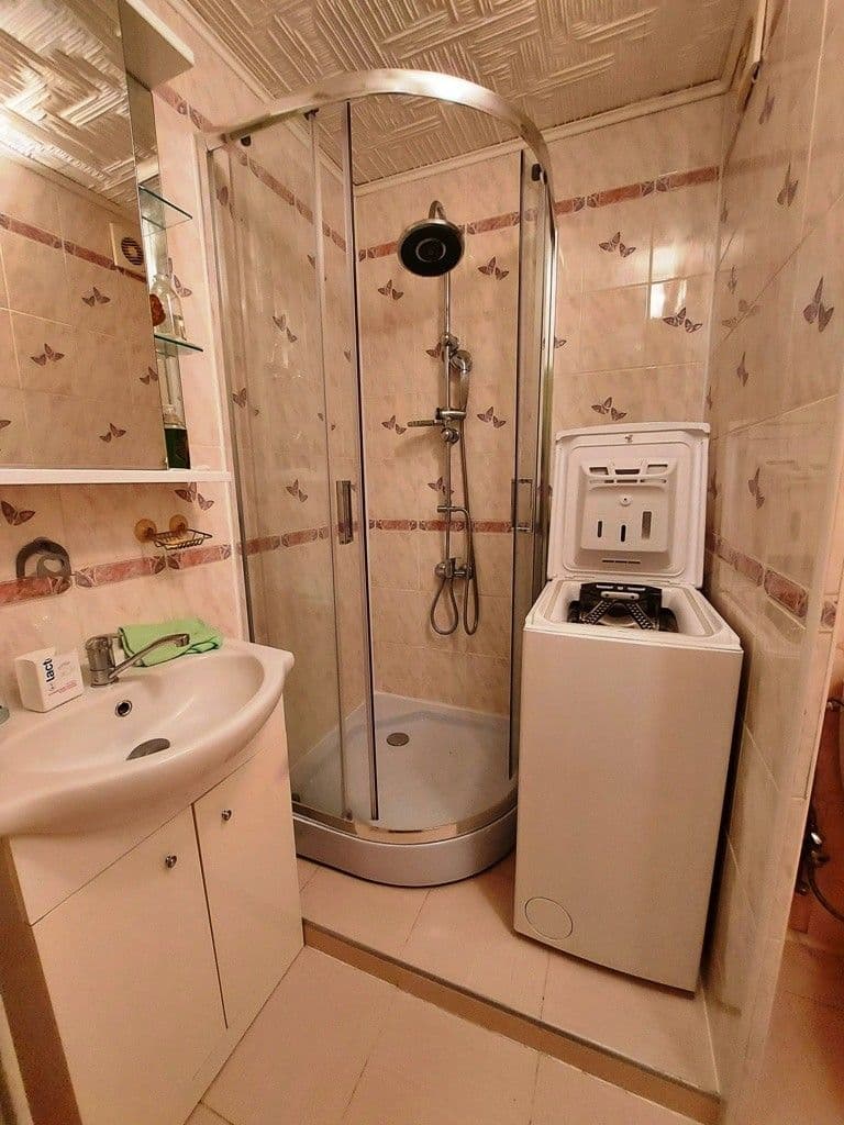 1 bedroom with open-plan kitchen flat to rent, 42 m², Sídliště pionýrů, Úštěk, Ústecký Region 1 bedroom with open-plan kitchen flat to rent, 42 m², Sídliště pionýrů, Úštěk, Ústecký Region