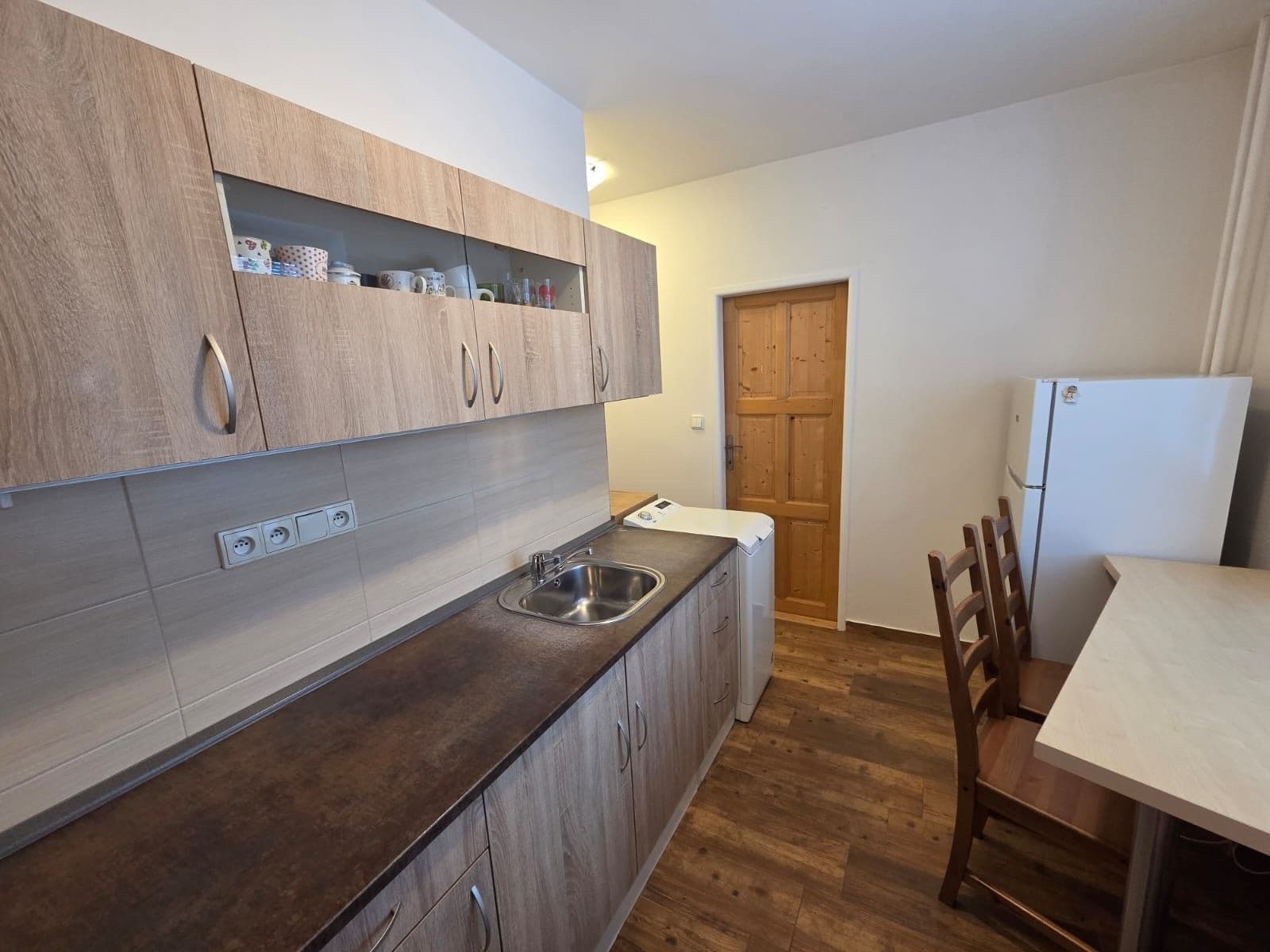 2 bedroom flat to rent, 53 m², Hartigova, Prague, Prague 2 bedroom flat to rent, 53 m², Hartigova, Prague, Prague