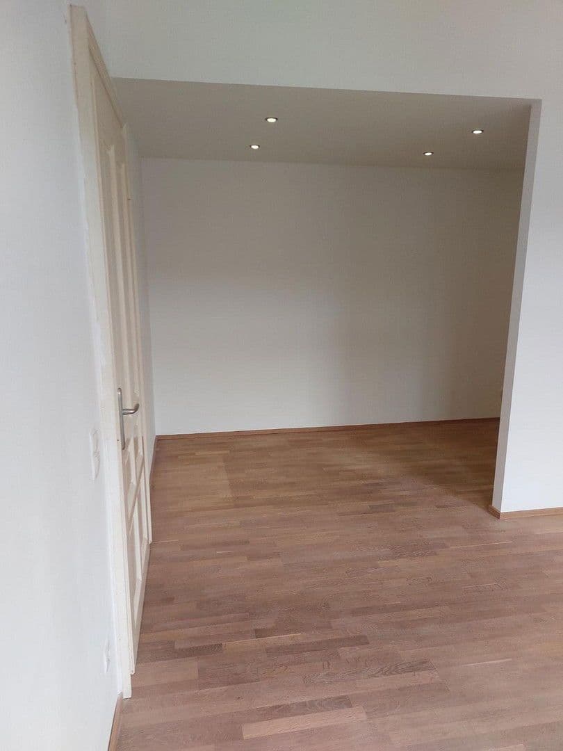 2 bedroom flat to rent, 38 m², Wienerstr. 29, Linz, Upper Austria 2 bedroom flat to rent, 38 m², Wienerstr. 29, Linz, Upper Austria