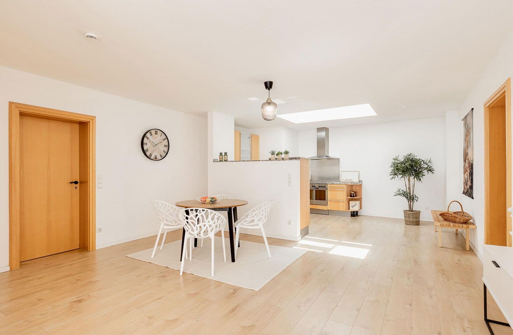 4 bedroom flat for sale, 141 m², Offenbach, Hesse 4 bedroom flat for sale, 141 m², Offenbach, Hesse