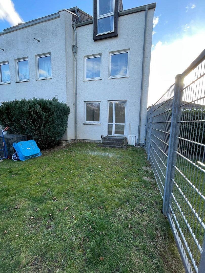 2 bedroom flat to rent, 56 m², Taunusstraße 7, Kerpen, North Rhine-Westphalia 2 bedroom flat to rent, 56 m², Taunusstraße 7, Kerpen, North Rhine-Westphalia