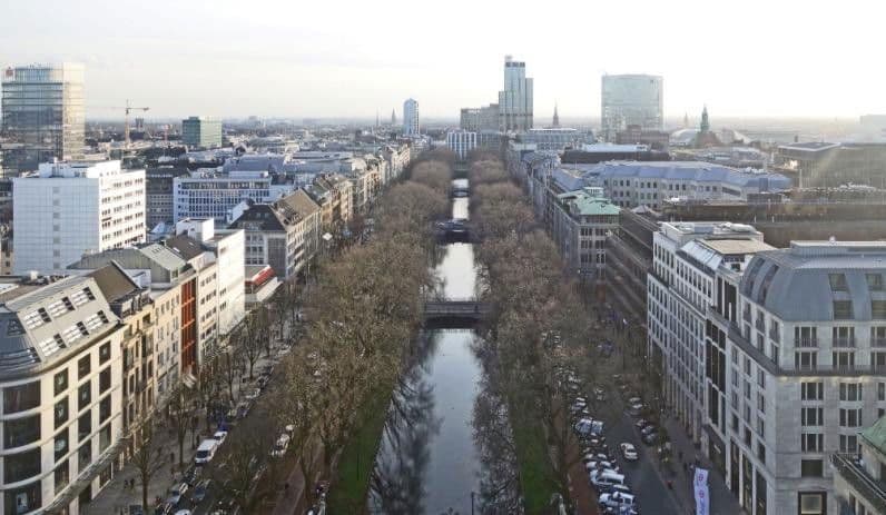 4 bedroom flat for sale, 122 m², Florastraße, Düsseldorf, North Rhine-Westphalia 4 bedroom flat for sale, 122 m², Florastraße, Düsseldorf, North Rhine-Westphalia