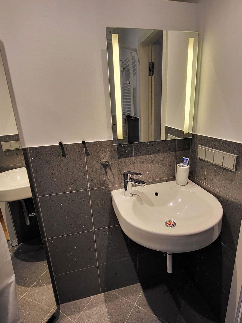 3 bedroom flat to rent, 86 m², Gärtnerweg 7, Frankfurt, Hesse 3 bedroom flat to rent, 86 m², Gärtnerweg 7, Frankfurt, Hesse