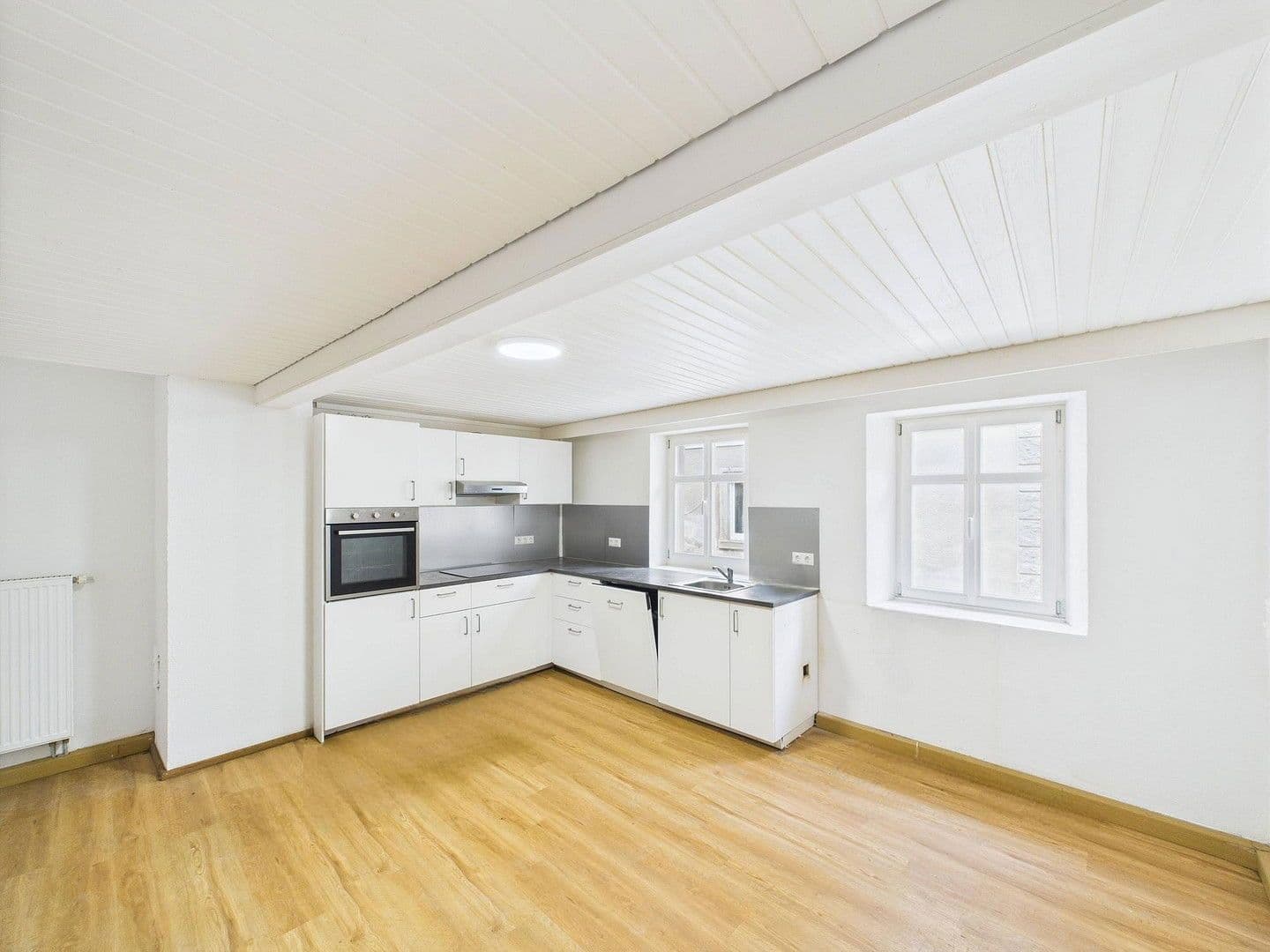 house to rent, 280 m², Marktplatz 17, Baunach, Bavaria house to rent, 280 m², Marktplatz 17, Baunach, Bavaria