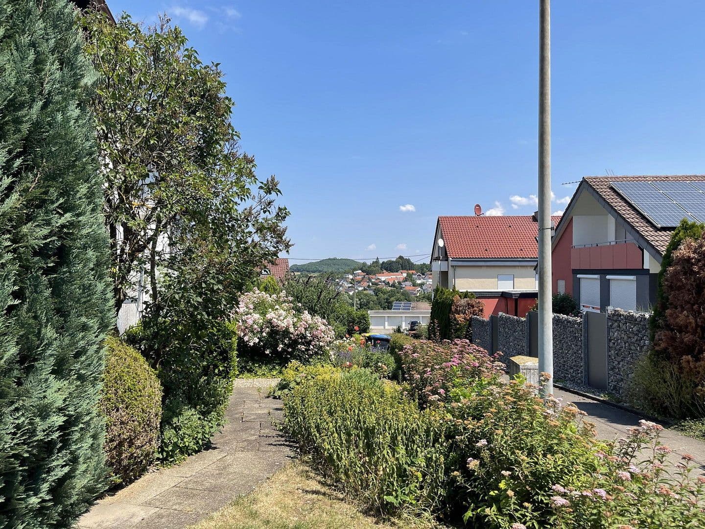 house for sale, 92 m², Silberdistelweg 18, Reutlingen, Baden-Württemberg house for sale, 92 m², Silberdistelweg 18, Reutlingen, Baden-Württemberg