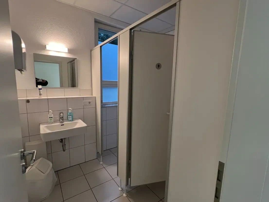 office to rent, 187 m², Warburger Straße 99, Paderborn, North Rhine-Westphalia office to rent, 187 m², Warburger Straße 99, Paderborn, North Rhine-Westphalia