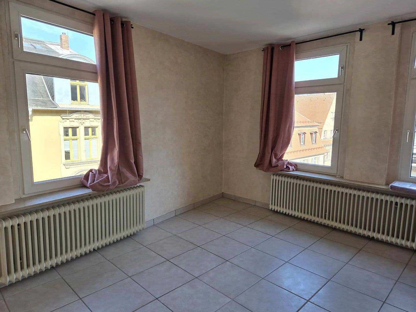 3 bedroom flat to rent, 94 m², Pestalozzistr. 1, Kulmbach, Bavaria 3 bedroom flat to rent, 94 m², Pestalozzistr. 1, Kulmbach, Bavaria