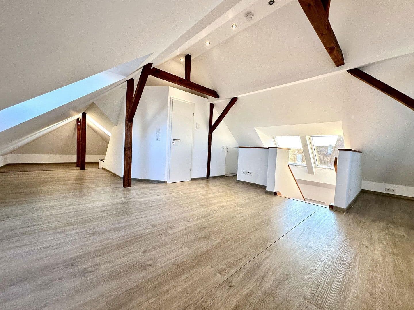 4 bedroom flat to rent, 110 m², Mühlheim am Main, Hesse 4 bedroom flat to rent, 110 m², Mühlheim am Main, Hesse