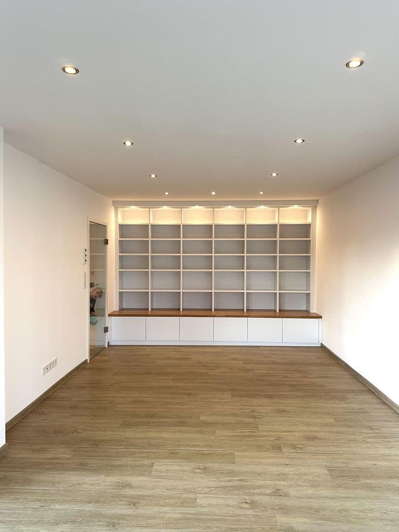 4 bedroom flat to rent, 110 m², Mühlheim am Main, Hesse 4 bedroom flat to rent, 110 m², Mühlheim am Main, Hesse