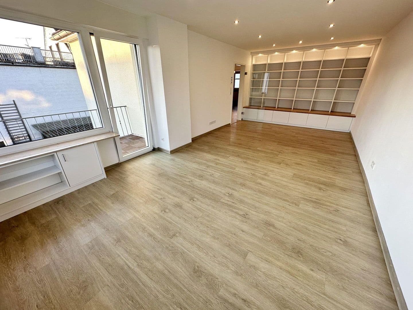 4 bedroom flat to rent, 110 m², Mühlheim am Main, Hesse 4 bedroom flat to rent, 110 m², Mühlheim am Main, Hesse