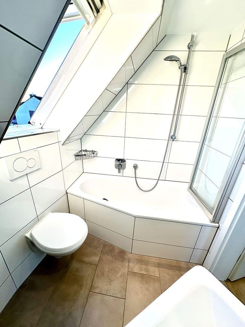 4 bedroom flat to rent, 110 m², Mühlheim am Main, Hesse 4 bedroom flat to rent, 110 m², Mühlheim am Main, Hesse