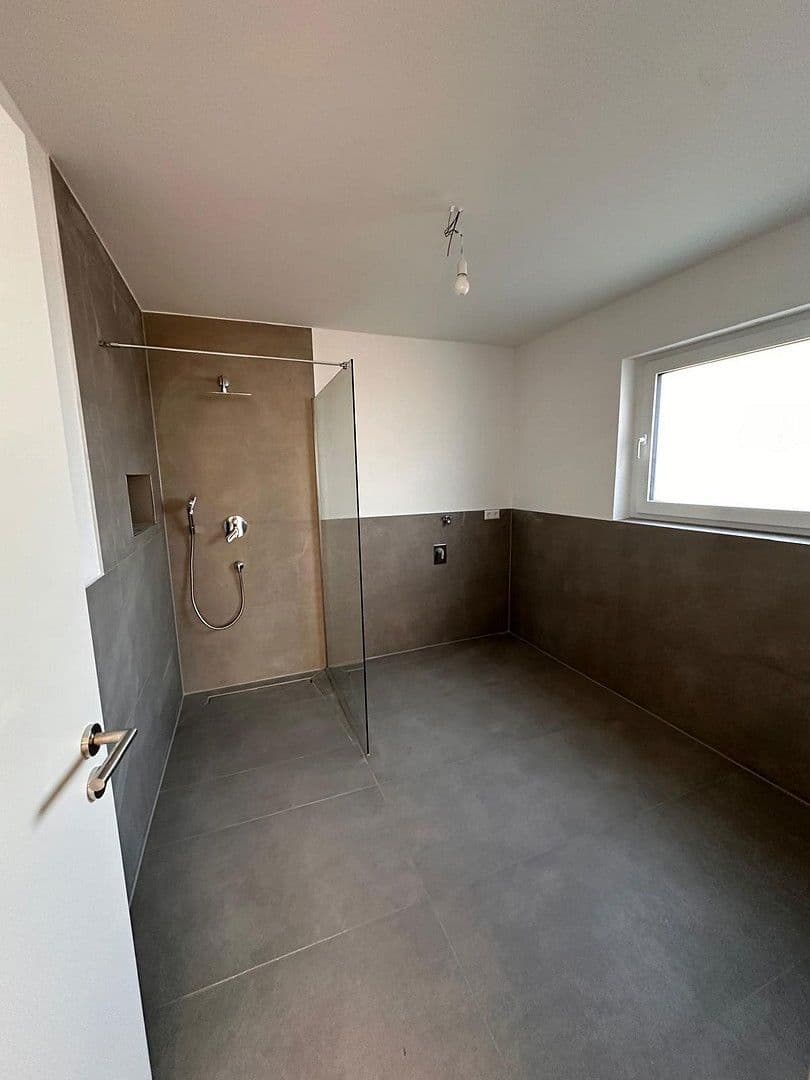 3 bedroom with open-plan kitchen flat to rent, 102 m², Markgröningen, Baden-Württemberg 3 bedroom with open-plan kitchen flat to rent, 102 m², Markgröningen, Baden-Württemberg