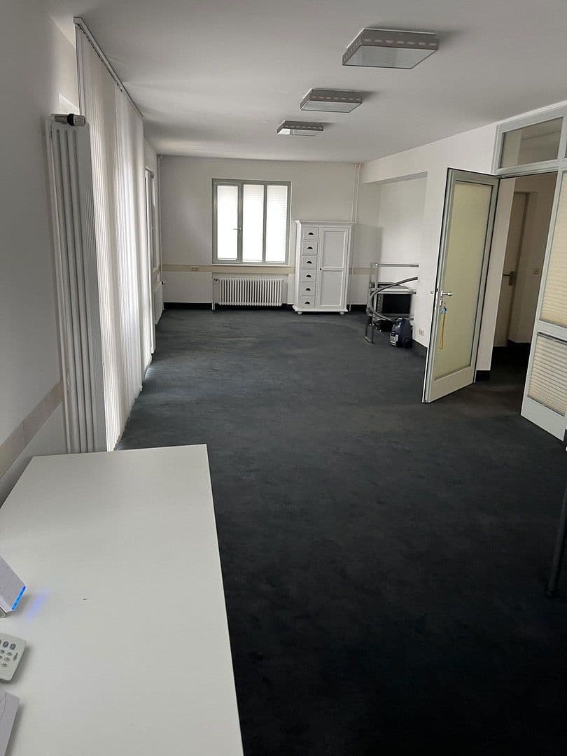 office to rent, 41 m², Seeweg 12, Schönefeld, Brandenburg office to rent, 41 m², Seeweg 12, Schönefeld, Brandenburg