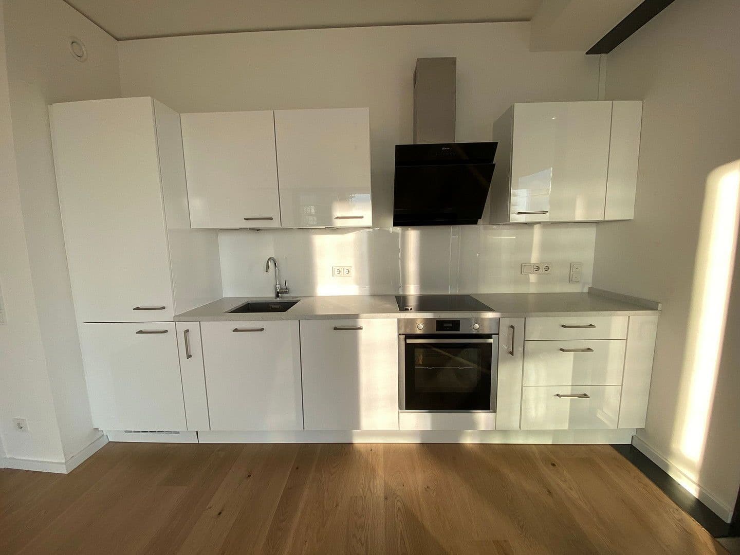 4 bedroom flat to rent, 110 m², Europa-Allee 2, Frankfurt am Main, Hesse 4 bedroom flat to rent, 110 m², Europa-Allee 2, Frankfurt am Main, Hesse