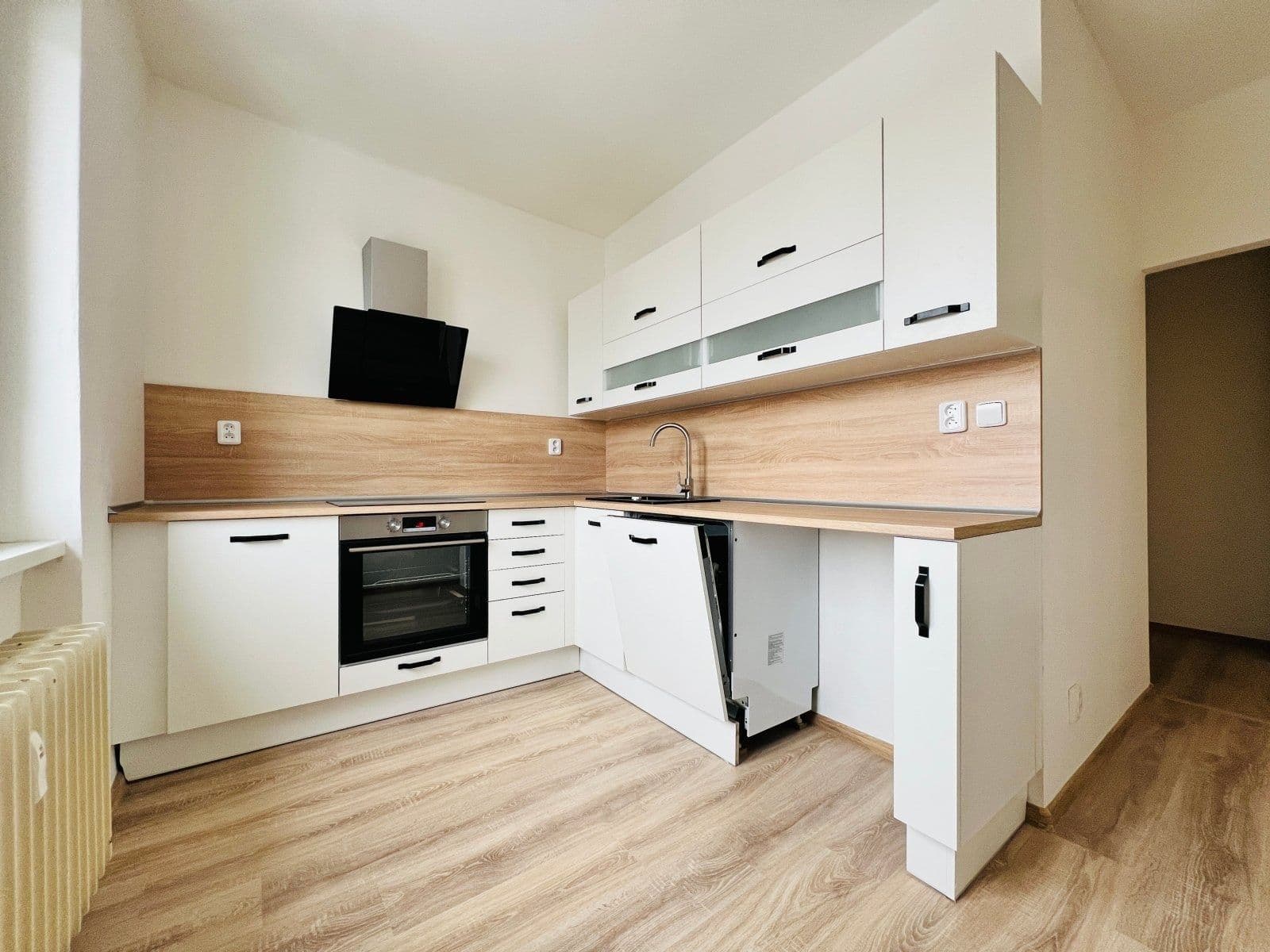 3 bedroom flat to rent, 60 m², Dlouhá třída, Havířov, Moravskoslezský Region 3 bedroom flat to rent, 60 m², Dlouhá třída, Havířov, Moravskoslezský Region