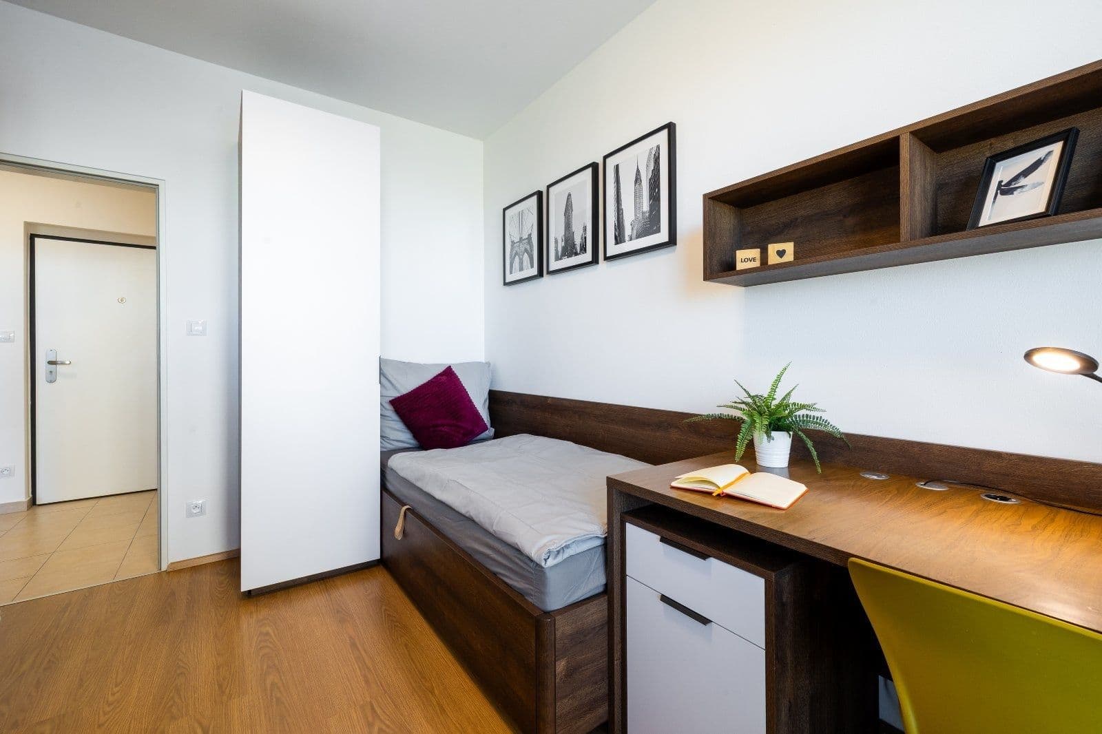 2 bedroom flat to rent, 54 m², Magisterská, Plzeň, Plzeňský Region 2 bedroom flat to rent, 54 m², Magisterská, Plzeň, Plzeňský Region