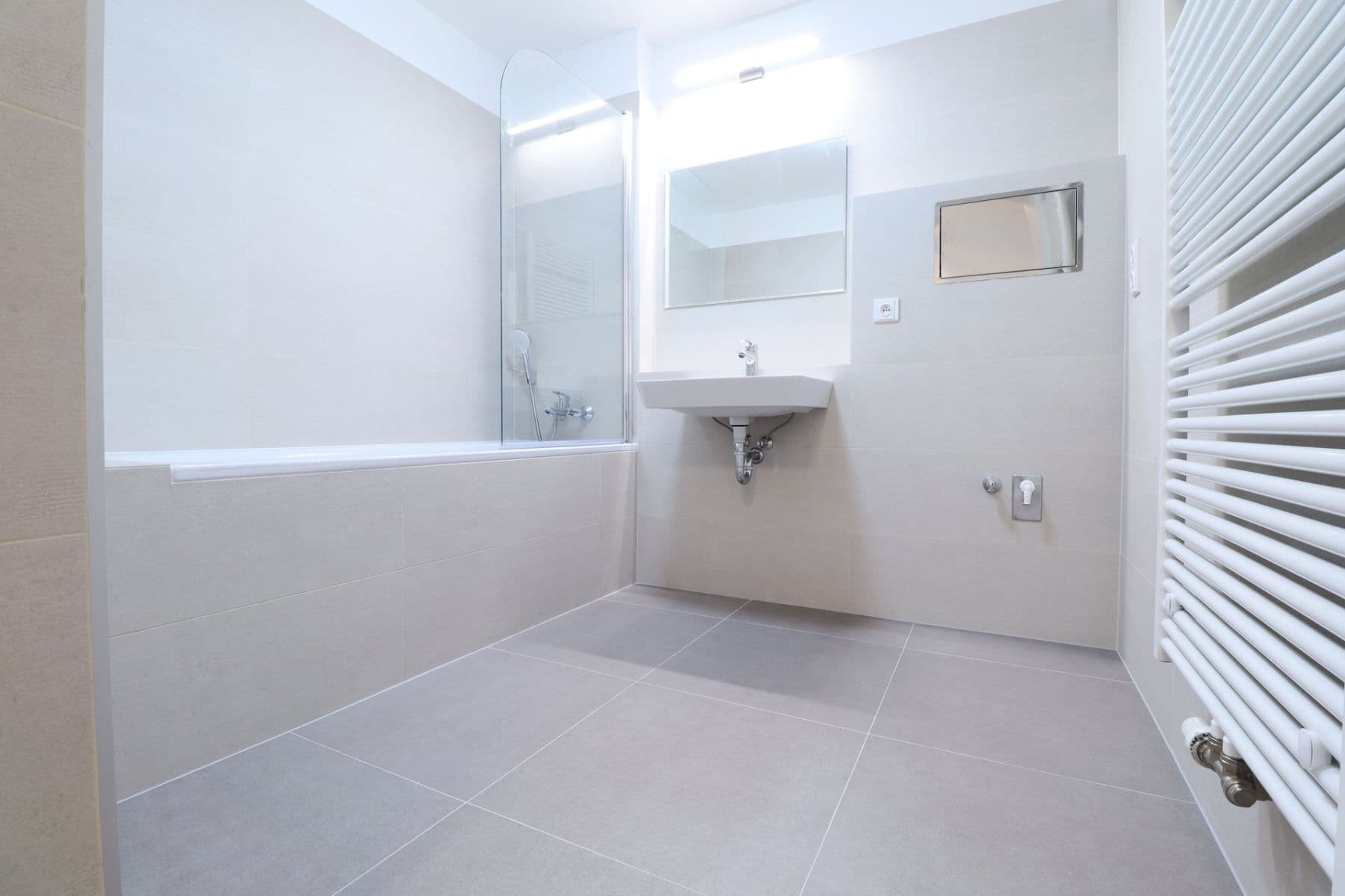 Studio flat to rent, 47 m², Lihovarská, Prague, Prague Studio flat to rent, 47 m², Lihovarská, Prague, Prague