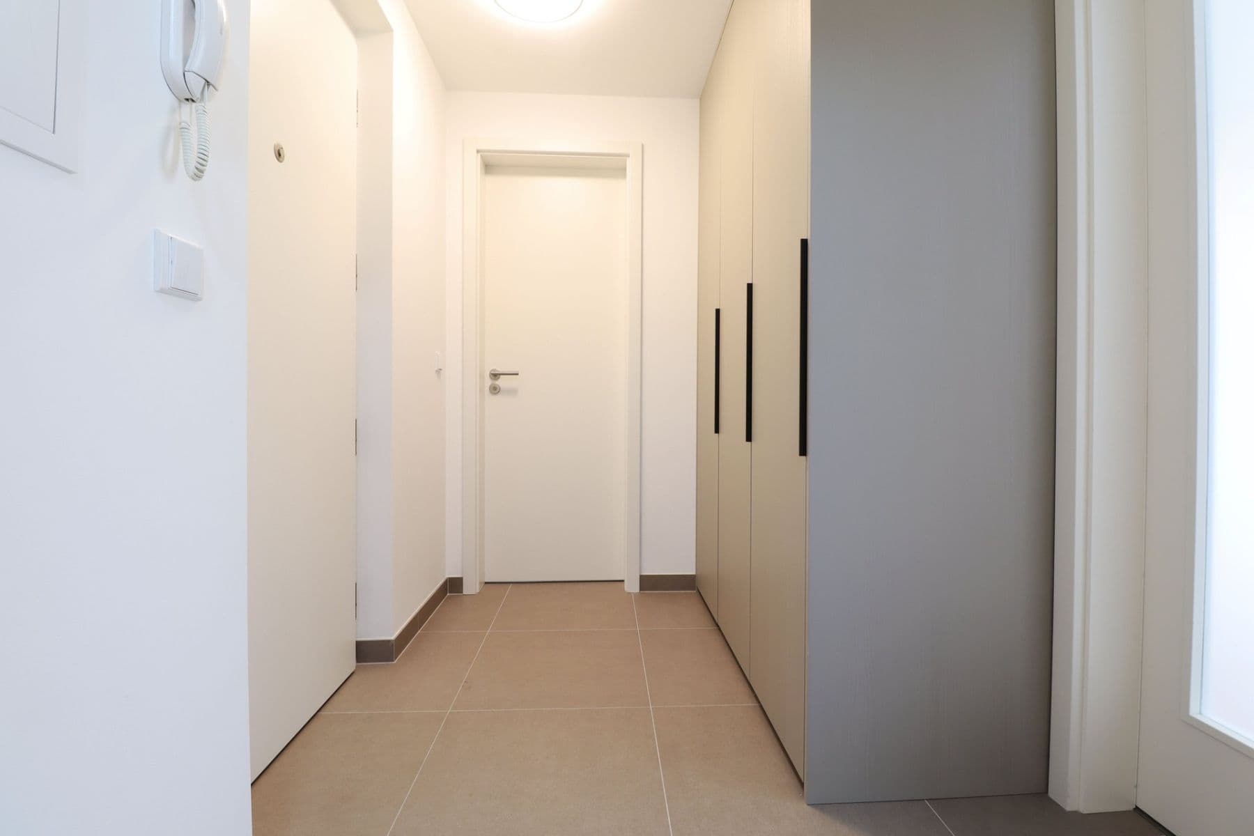 Studio flat to rent, 47 m², Lihovarská, Prague, Prague Studio flat to rent, 47 m², Lihovarská, Prague, Prague
