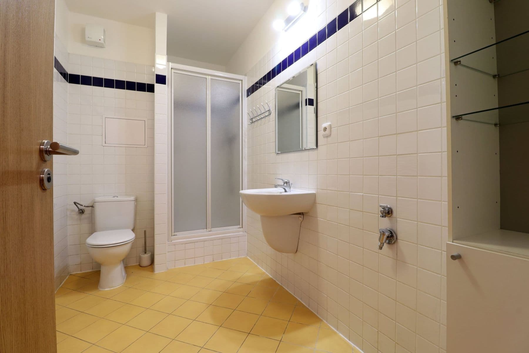 Studio flat to rent, 34 m², Českomoravská, Prague, Prague Studio flat to rent, 34 m², Českomoravská, Prague, Prague