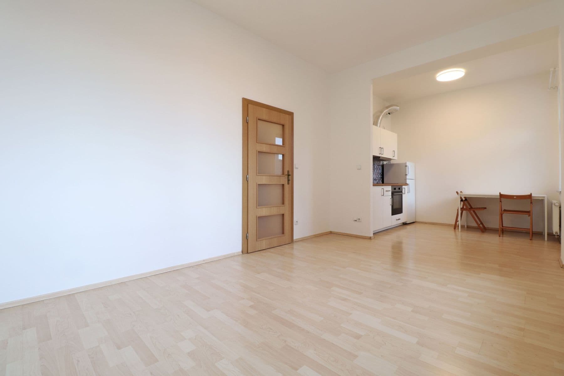 Studio flat to rent, 34 m², Českomoravská, Prague, Prague Studio flat to rent, 34 m², Českomoravská, Prague, Prague