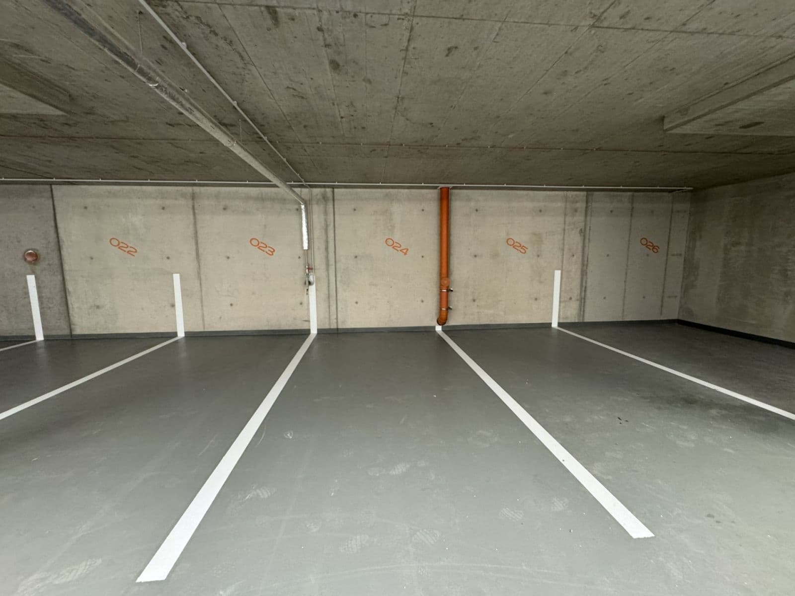 1 bedroom with open-plan kitchen flat to rent, 110 m², U Komína, Prague, Prague 1 bedroom with open-plan kitchen flat to rent, 110 m², U Komína, Prague, Prague