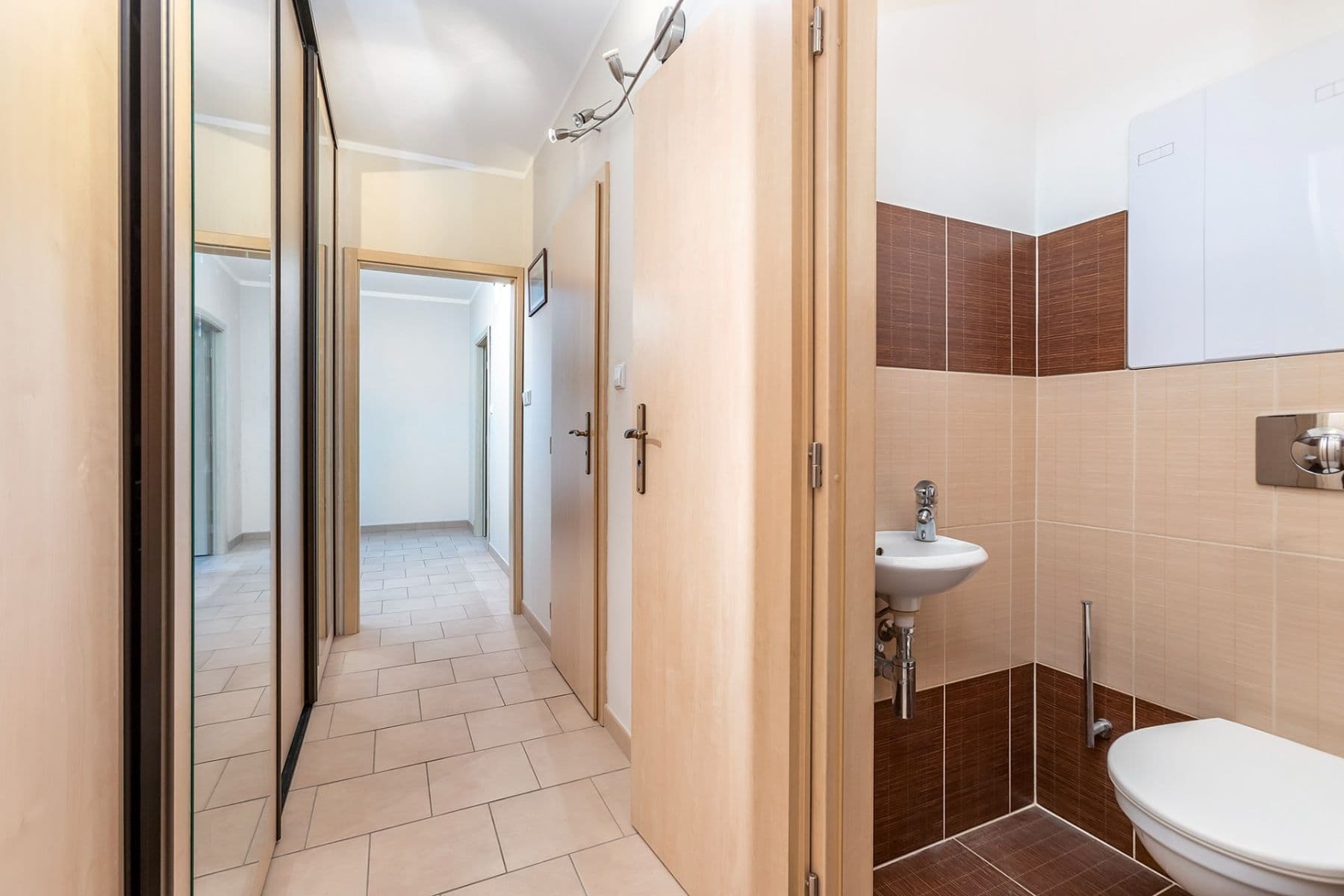 2 bedroom flat for sale, 74 m², Luďka Matury, Pardubice, Pardubický Region 2 bedroom flat for sale, 74 m², Luďka Matury, Pardubice, Pardubický Region