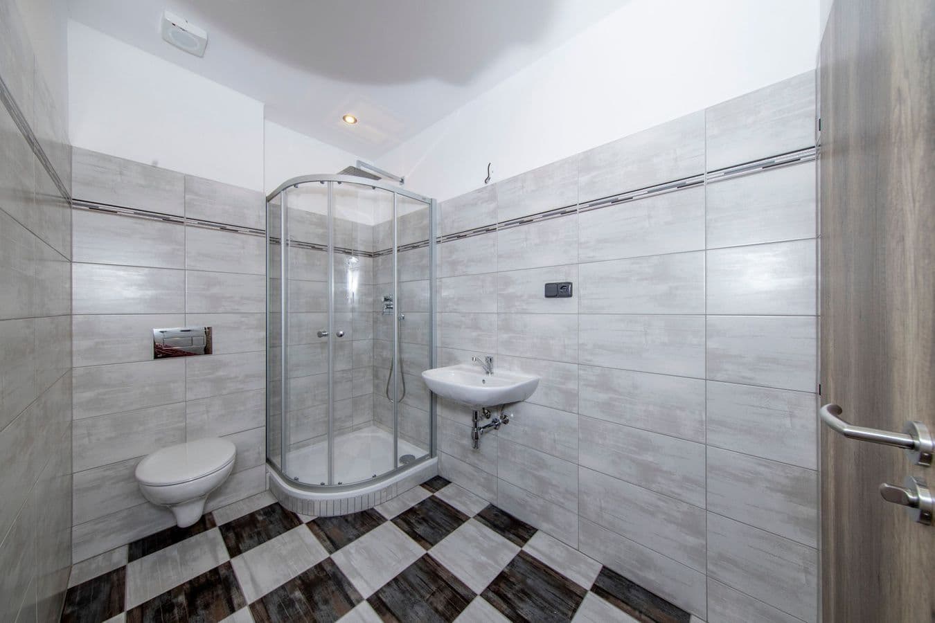 Studio flat to rent, 39 m², U Plynárny, Prague, Prague Studio flat to rent, 39 m², U Plynárny, Prague, Prague