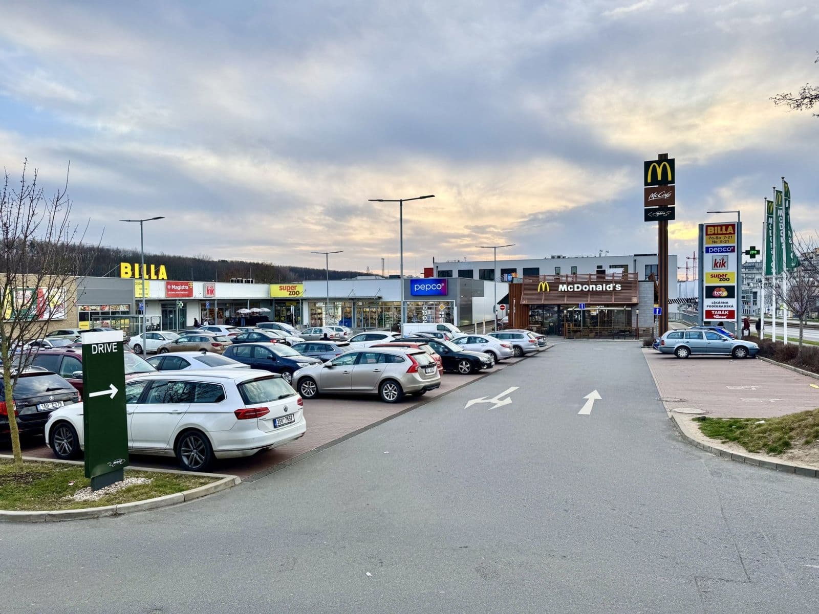 Studio flat to rent, 33 m², Poděbradská, Prague, Prague Studio flat to rent, 33 m², Poděbradská, Prague, Prague