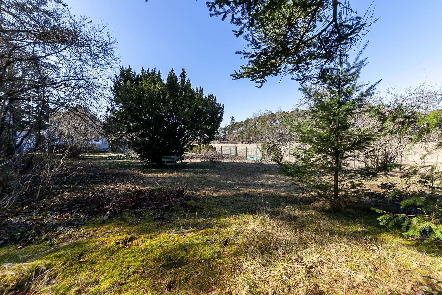 recreational property for sale, 1,440 m², Malá Hraštice, Středočeský Region recreational property for sale, 1,440 m², Malá Hraštice, Středočeský Region