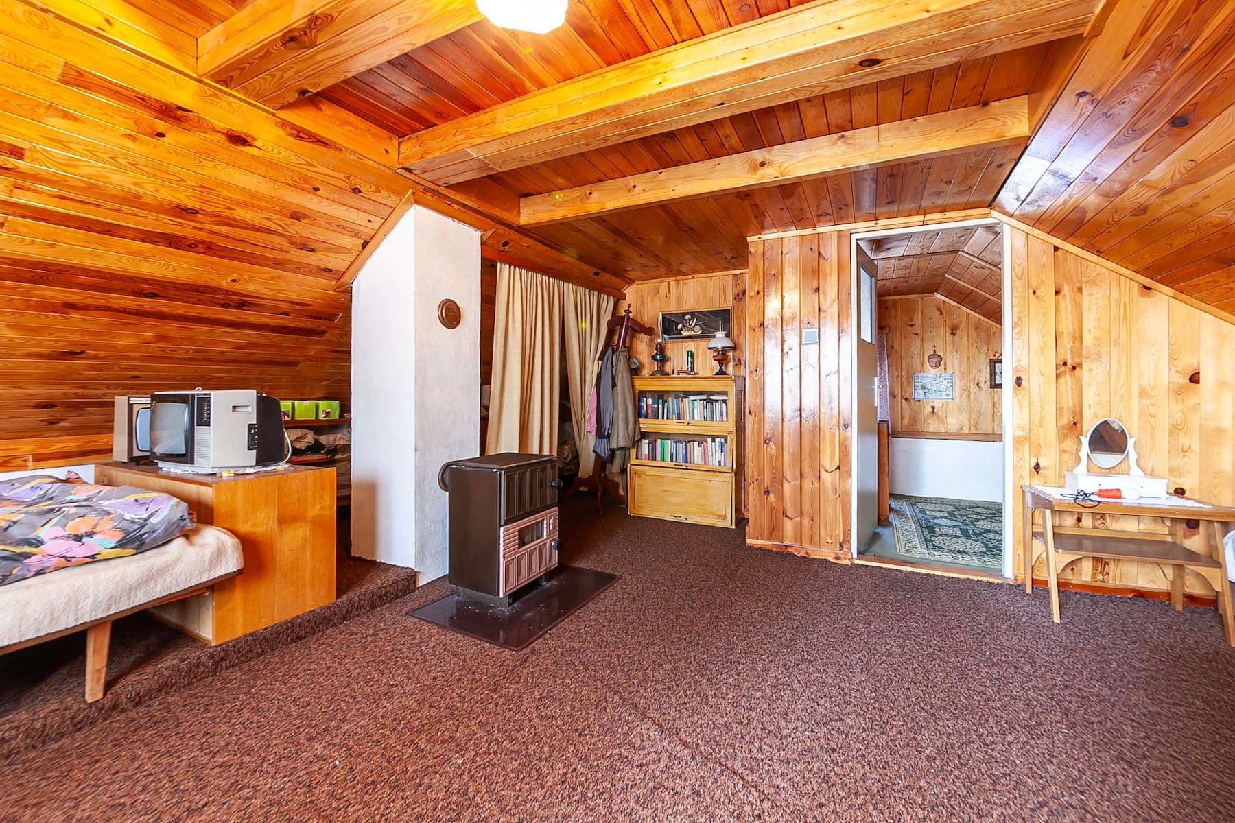 recreational property for sale, 1,440 m², Malá Hraštice, Středočeský Region recreational property for sale, 1,440 m², Malá Hraštice, Středočeský Region