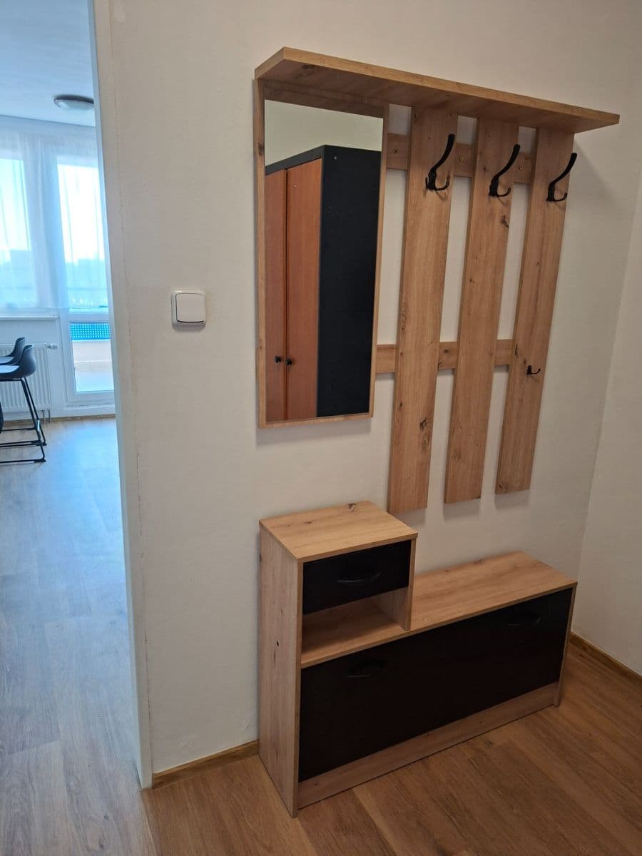 3 bedroom flat to rent, 82 m², Bašteckého, Prague, Prague 3 bedroom flat to rent, 82 m², Bašteckého, Prague, Prague