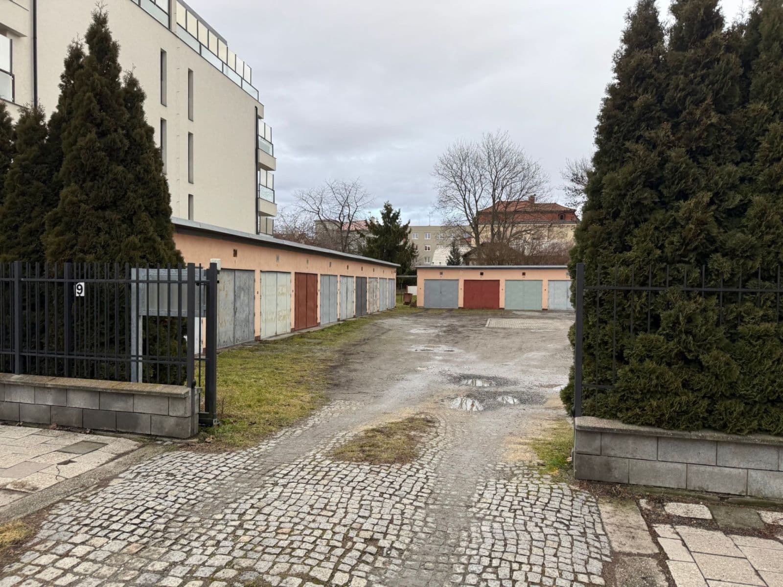 garage to rent, 15 m², Dvořákova, Olomouc, Olomoucký Region garage to rent, 15 m², Dvořákova, Olomouc, Olomoucký Region