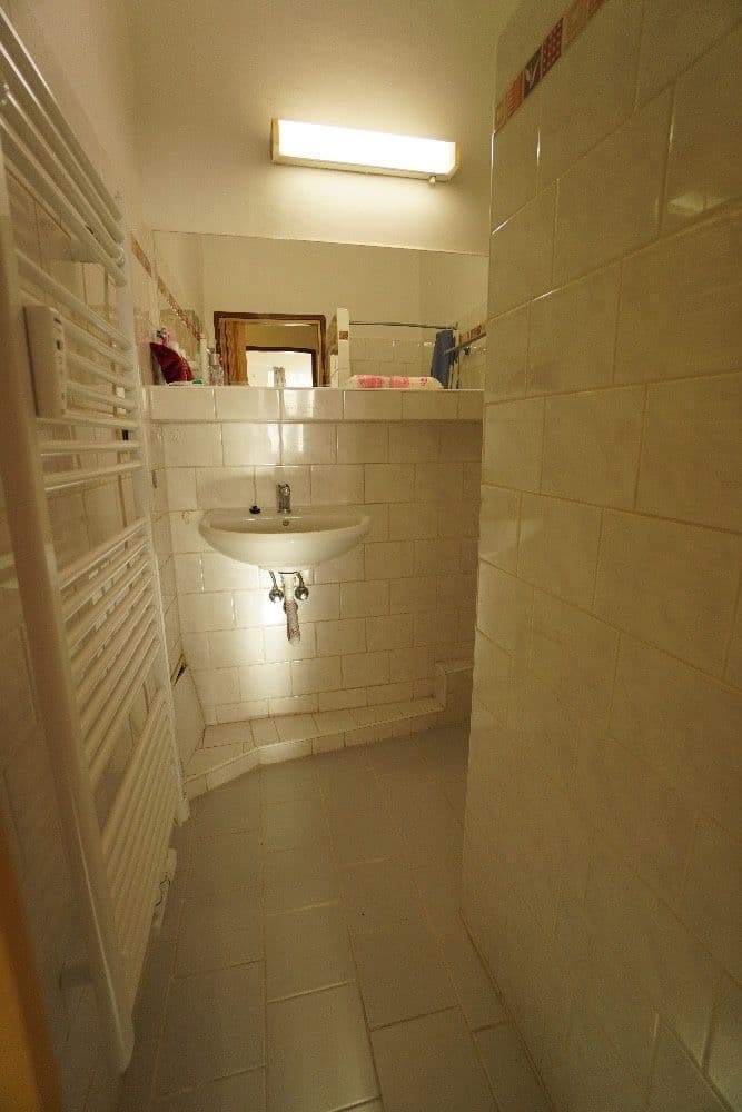 3 bedroom flat for sale, 64 m², 5. května, Prague, Prague 3 bedroom flat for sale, 64 m², 5. května, Prague, Prague