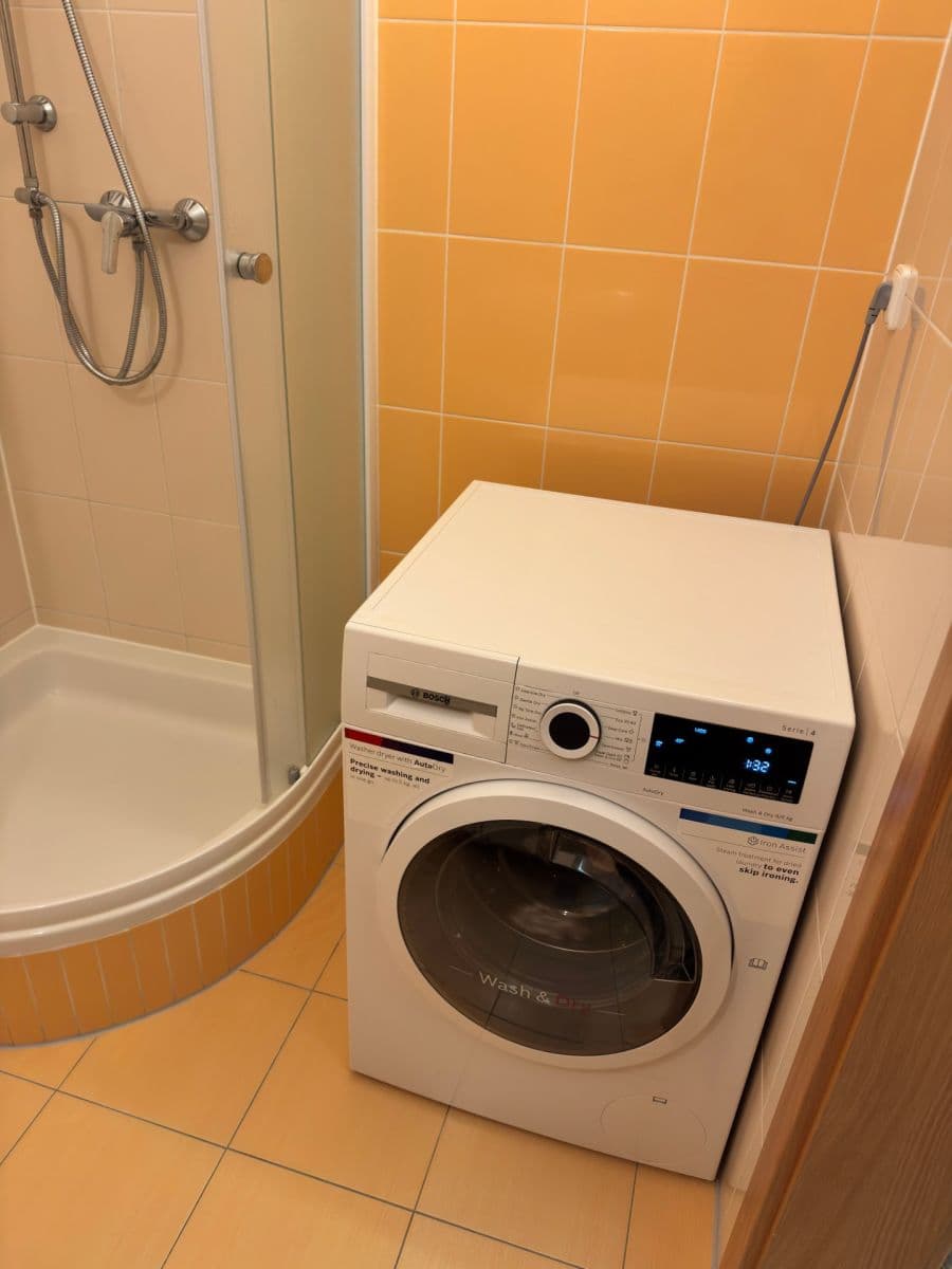 1 bedroom with open-plan kitchen flat for sale, 48 m², Hvozdecká, Brno, Jihomoravský Region 1 bedroom with open-plan kitchen flat for sale, 48 m², Hvozdecká, Brno, Jihomoravský Region