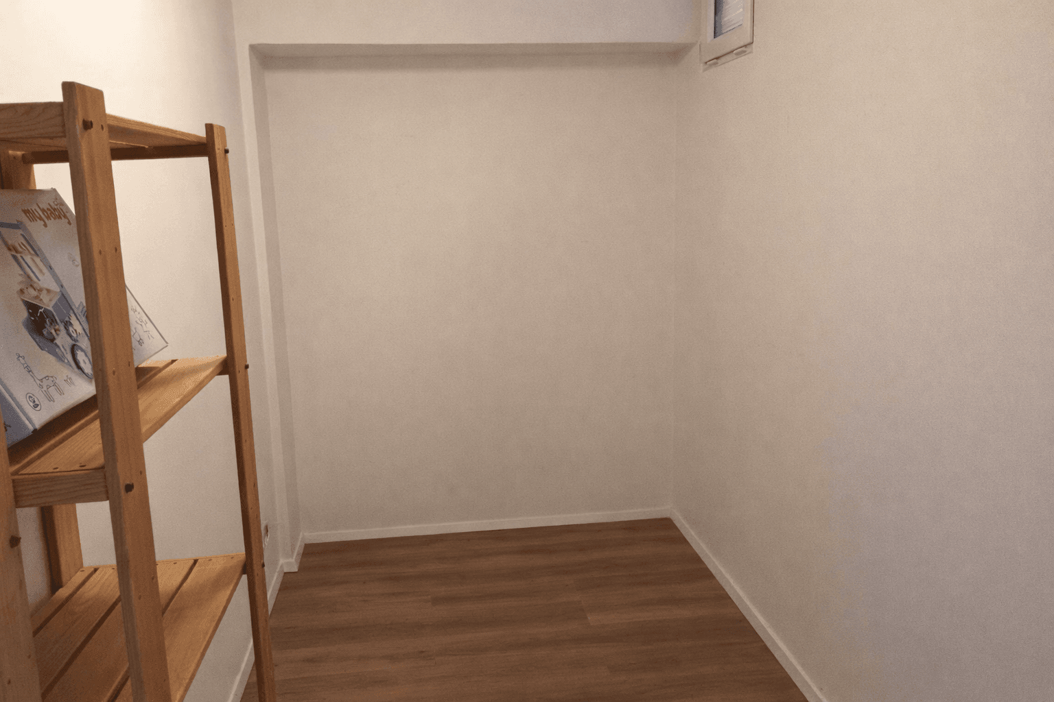 2 bedroom with open-plan kitchen flat to rent, 58 m², sídl. Hůrka, Kralupy nad Vltavou, Středočeský Region 2 bedroom with open-plan kitchen flat to rent, 58 m², sídl. Hůrka, Kralupy nad Vltavou, Středočeský Region