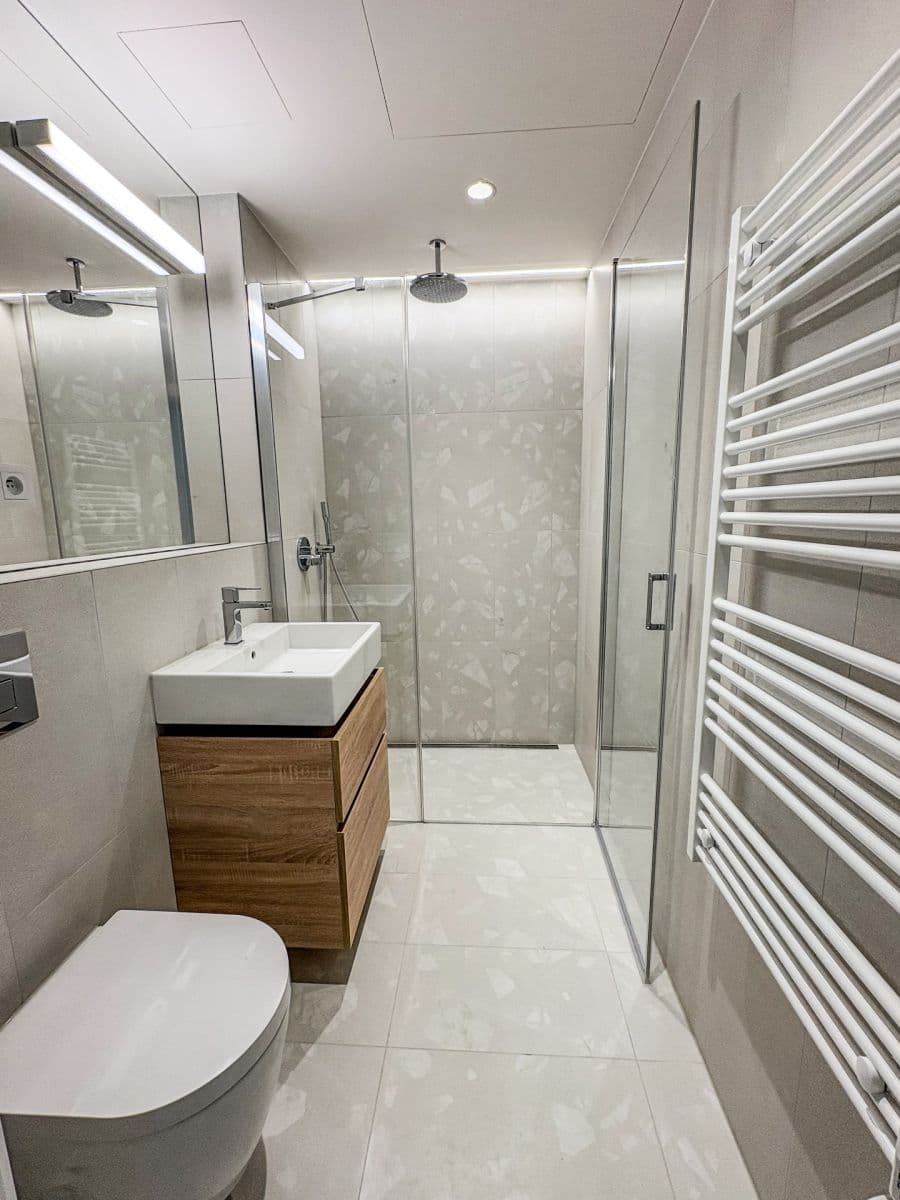 Studio flat to rent, 29 m², U Komína, Prague, Prague Studio flat to rent, 29 m², U Komína, Prague, Prague