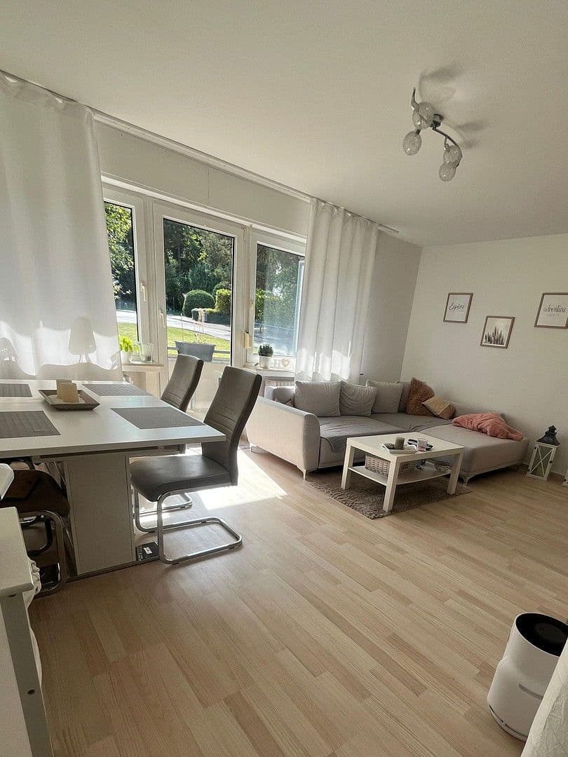 3 bedroom flat to rent, 77 m², Am Palsberg 1, Detmold, North Rhine-Westphalia 3 bedroom flat to rent, 77 m², Am Palsberg 1, Detmold, North Rhine-Westphalia