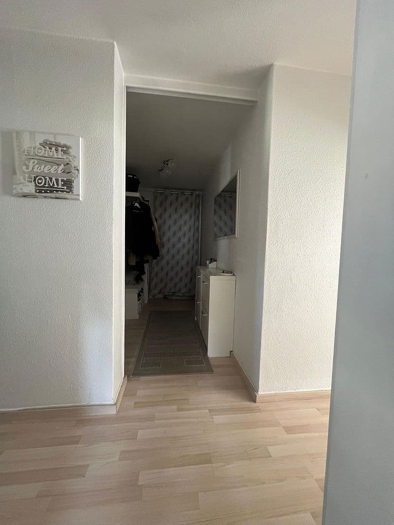 3 bedroom flat to rent, 77 m², Am Palsberg 1, Detmold, North Rhine-Westphalia 3 bedroom flat to rent, 77 m², Am Palsberg 1, Detmold, North Rhine-Westphalia