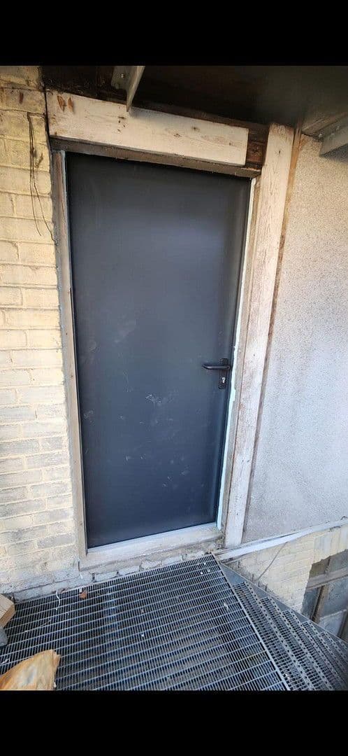 non-residential property to rent, 35 m², Hindelangerstraße, Stuttgar, Untertürkheim, Baden-Württemberg non-residential property to rent, 35 m², Hindelangerstraße, Stuttgar, Untertürkheim, Baden-Württemberg