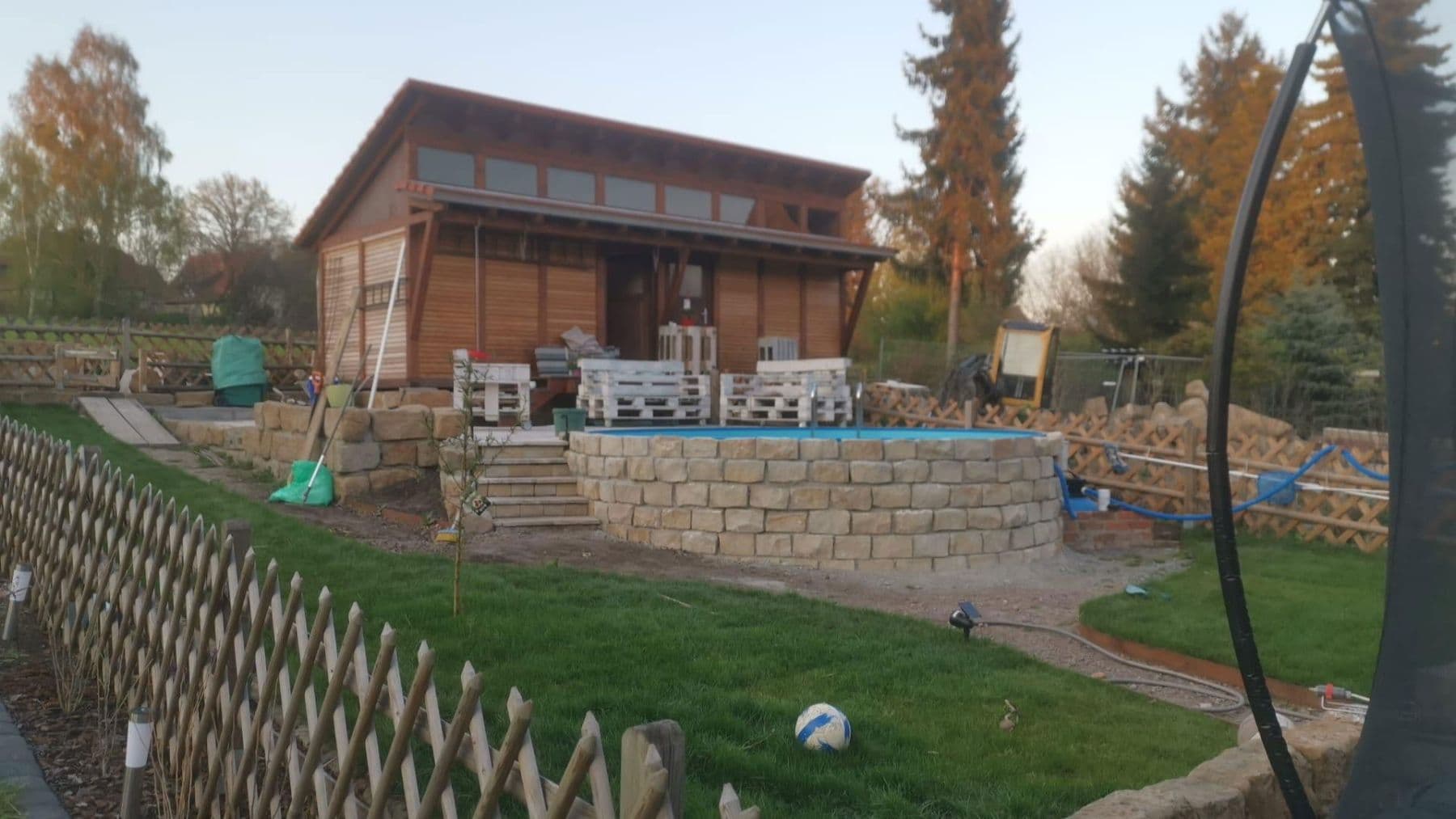 house to rent, 195 m², Meiereiweg 25, Pirna, Saxony house to rent, 195 m², Meiereiweg 25, Pirna, Saxony