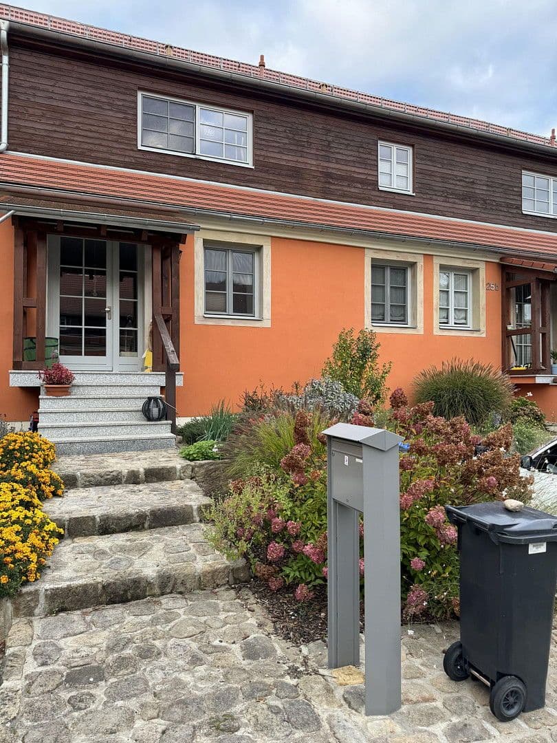 house to rent, 195 m², Meiereiweg 25, Pirna, Saxony house to rent, 195 m², Meiereiweg 25, Pirna, Saxony